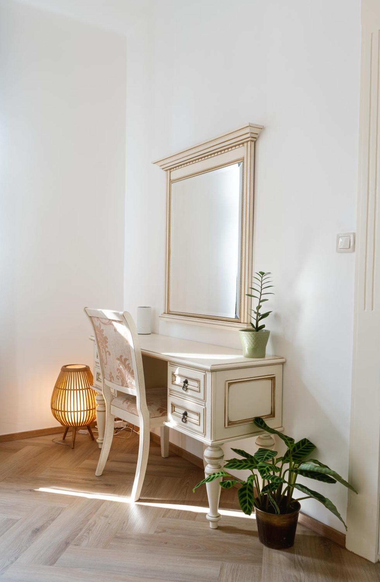 Franz Josef Apartmany, Zita *